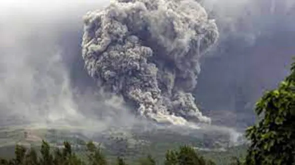 ببینید| اینجا زیر تلی از خاکستر می توان نفس کشید؟! + فیلم