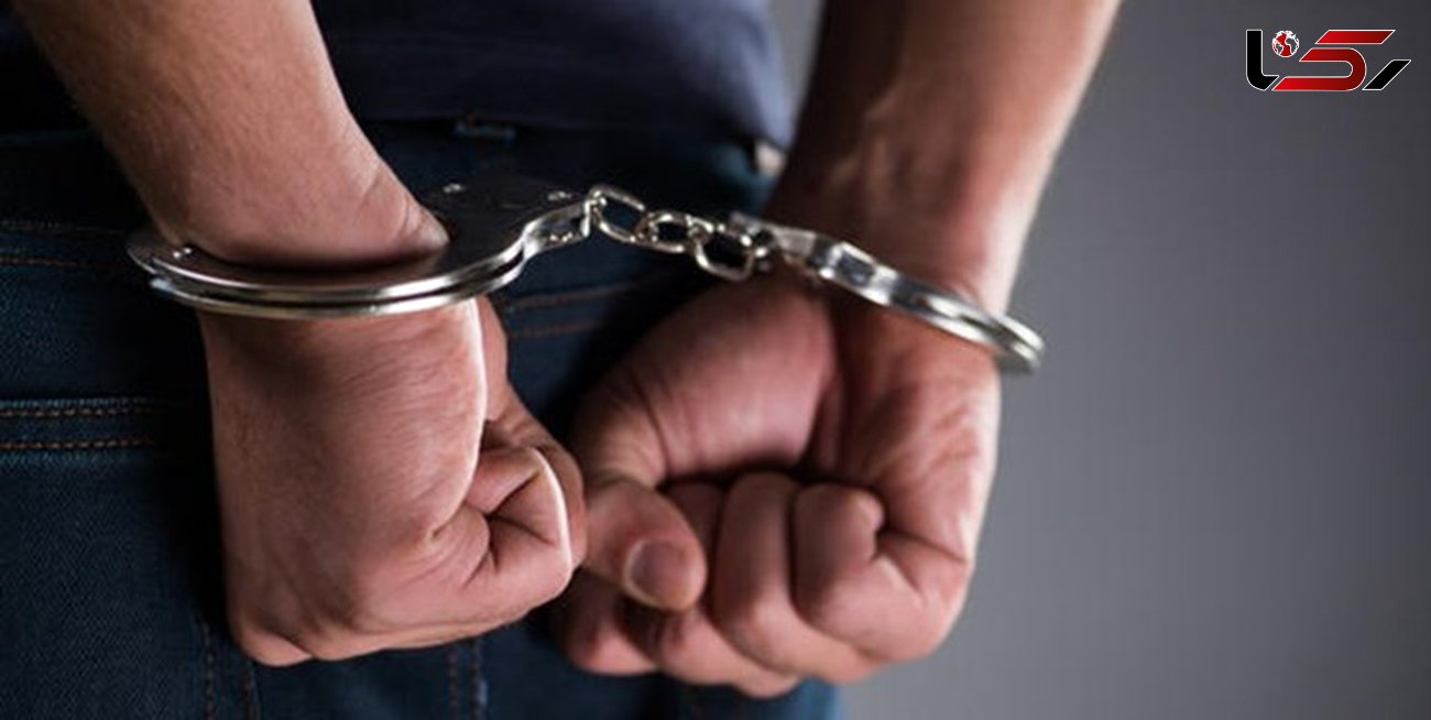 مرد افیونی که از باک ماشین ها بنزین می دزدید در کرج دستگیر شد