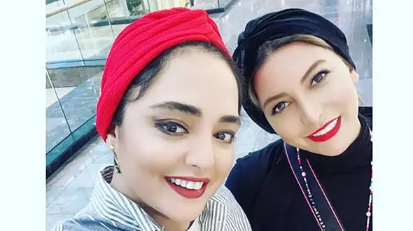عکس لو رفته از فریبا نادری و نرگس محمدی در ترکیه ! / پوشش منشوری  با قهقهه های نامتعارف !