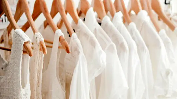 طرفداران لباس سفید بخوانند و آگاه باشند/شیک پوشی با این رنگ