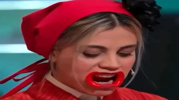 فیلم/ مامان شیدا خلیق جوری اداشو درآوورد خود شیدا از خنده قرمز شد 