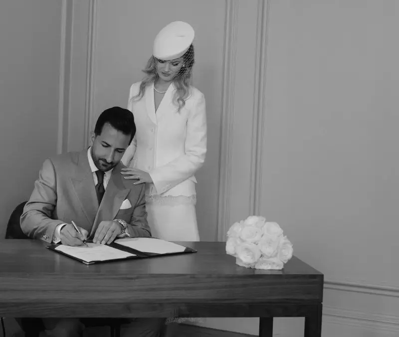 عکس ها/ نگاهی به عروسی لاکچری پسر ابی با عروس انگلیسی / استایل شیک عروس اروپایی ابی در مراسم ازدواج