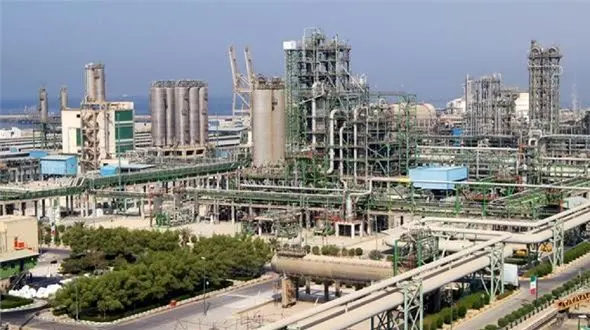 ورود کمیسیون اصل ۹۰ مجلس به تخلف پتروشیمی جم 