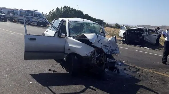 تصادف خونین سراتو و پراید یک کشته و سه مصدوم در اسکو به جا گذاشت + عکس