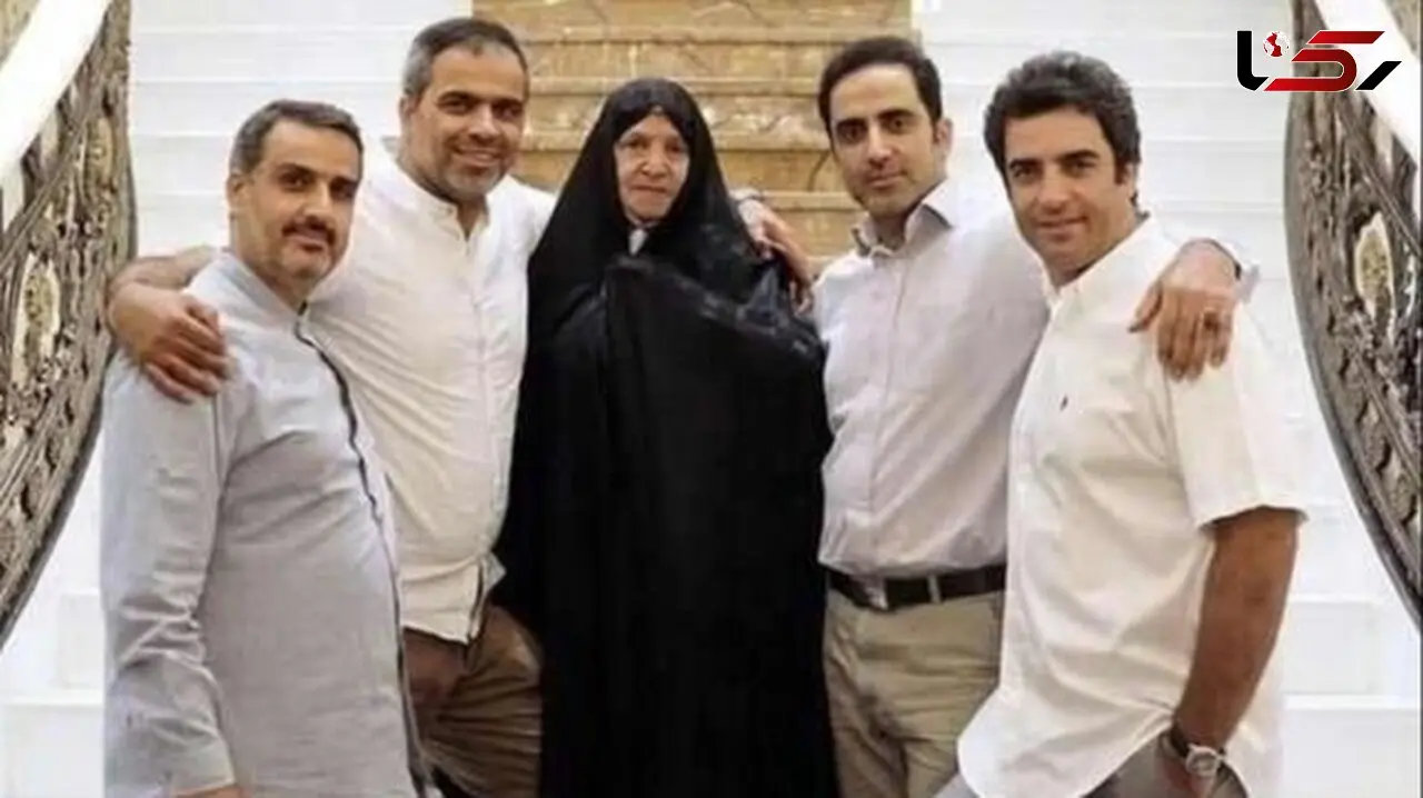 عکس/ مروری بر دورهمی خانوادگی منوچهر هادی در خانه پدری به مناسبت روز مادر /جشنی مجلل و باشکوه بدون حضور یکتا ناصر