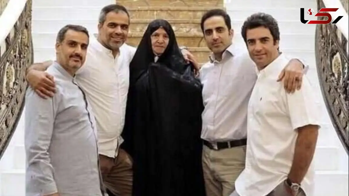 عکس/ مروری بر دورهمی خانوادگی منوچهر هادی در خانه پدری به مناسبت روز مادر /جشنی مجلل و باشکوه بدون حضور یکتا ناصر