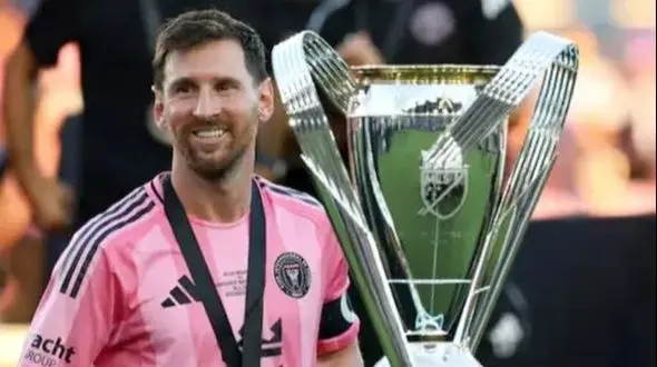 جام چهل و هفتم: افسانه مسی تمام شدنی نیست