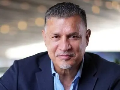 فیلم / بغض علی دایی ترکید /  تمام زندگی‌ام را از مردم دارم آخه ...