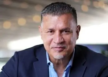 فیلم / بغض علی دایی ترکید /  تمام زندگی‌ام را از مردم دارم آخه ...