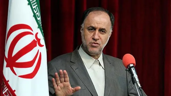 حقوق کارگران نباید از 2 میلیون و 800 هزار تومان کمتر باشد