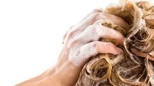 تاید یا شامپو؟ بهترین گزینه برای شستن موی سر شما!