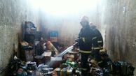 آتش‌سوزی انبار مواد غذایی و بهداشتی در نیشابور