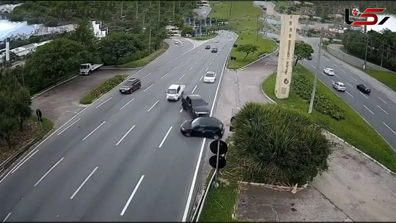 فیلم: اشتباه جنون‌آمیز یک راننده وسط اتوبان / فاجعه مقابل دوربین‌هاز!