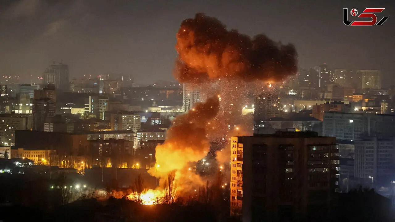 Russia Strikes Across Kyiv, Igniting Fires and Damaging Buildings
