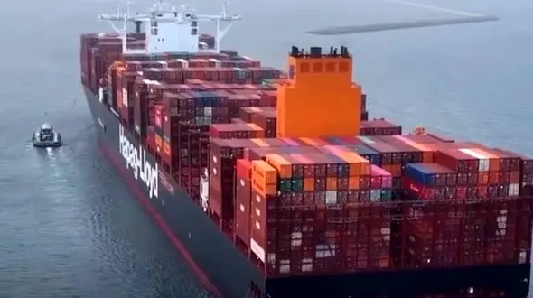 به نظرت بزرگترین خطوط کشتیرانی دنیا چند تا کشتی دارن؟ / فیلم