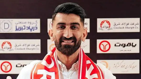 یادی کنیم از سوتی خنده دار بیرانوند در برنامه زنده که زبان انگلیسی بلد نیست / خیلی خوبه این بشر میگه دیگه انتظاری از من نداشته باش+فیلم