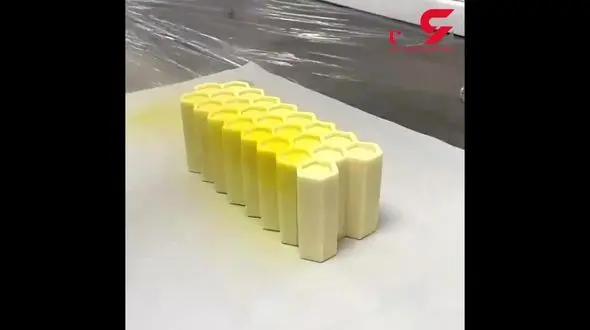 این کیک است نه کندوی عسل! / فیلم