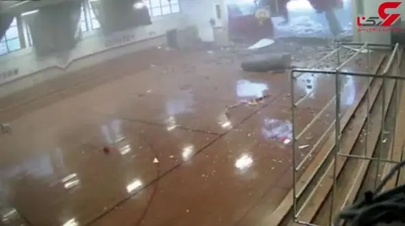 تخریب سالن ورزشی توسط طوفان شدید + فیلم  / امریکا