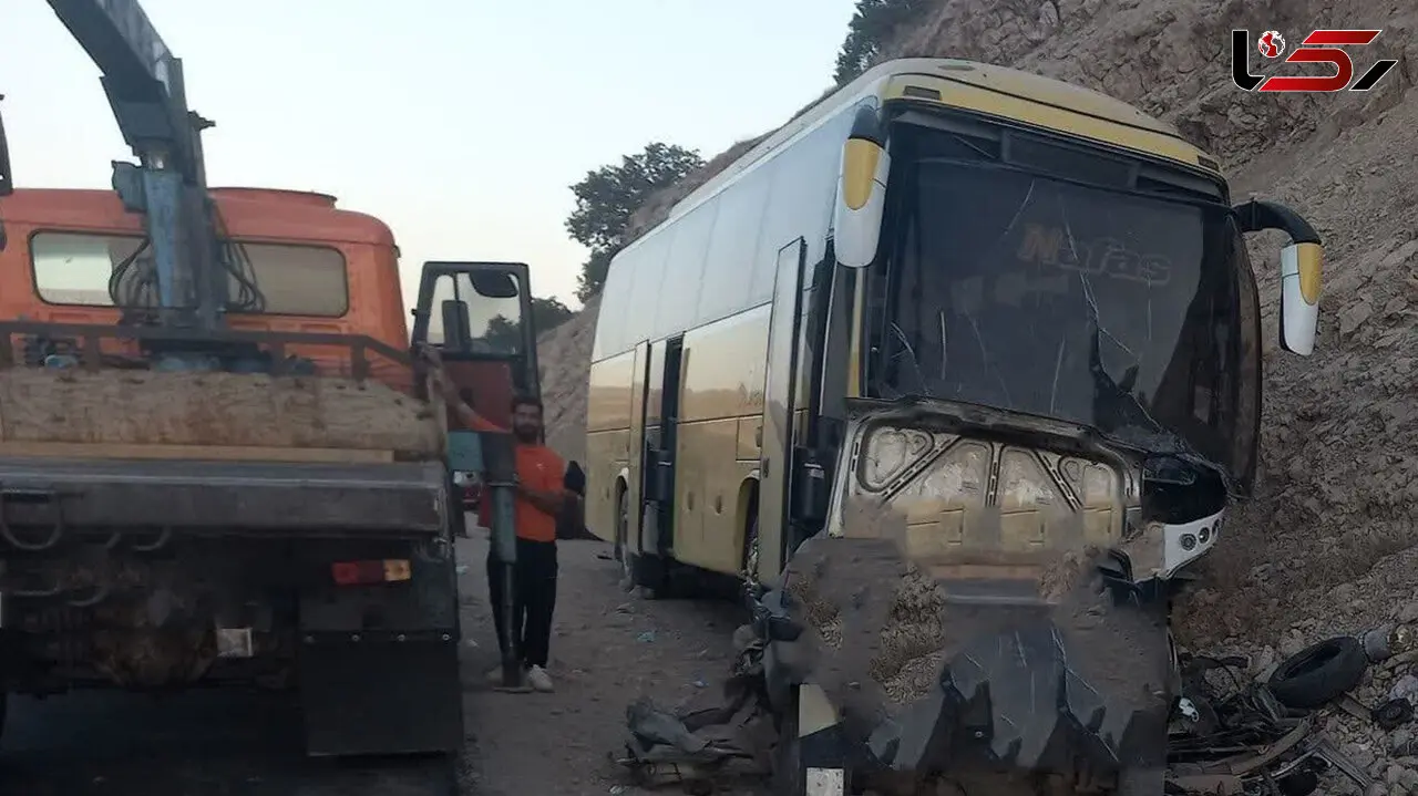 واژگونی اتوبوس لهستانی در مجارستان 22 کشته و زخمی برجای گذاشت