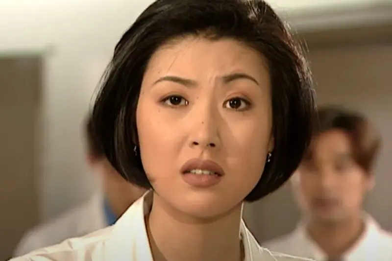 بیوگرافی سونگ هیون آ 1