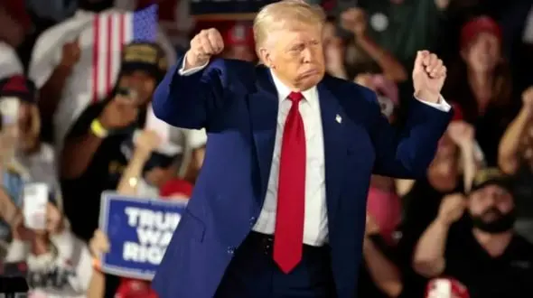 ترامپ و اشتباهات استراتژیک؛ آیا گور سیاسی خودش را می‌کند؟