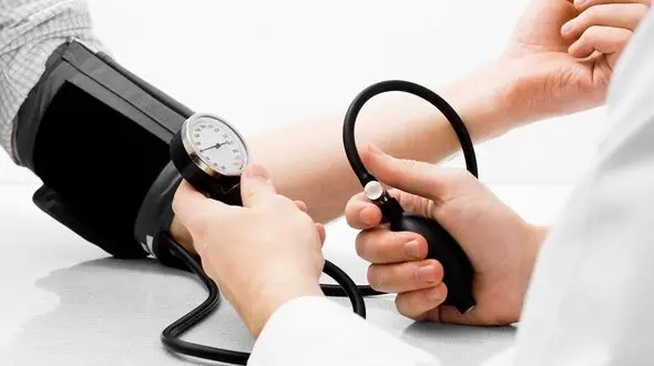 عدد فشار خون مناسب هر سن 