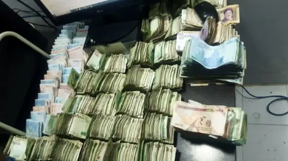 گدایی‌ کردن با ۶۹ میلیون پول در جیب!