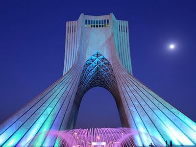 توضیح دفتر موسیقی وزارت فرهنگ درباره لیست اجراهای خیابانی میدان آزادی