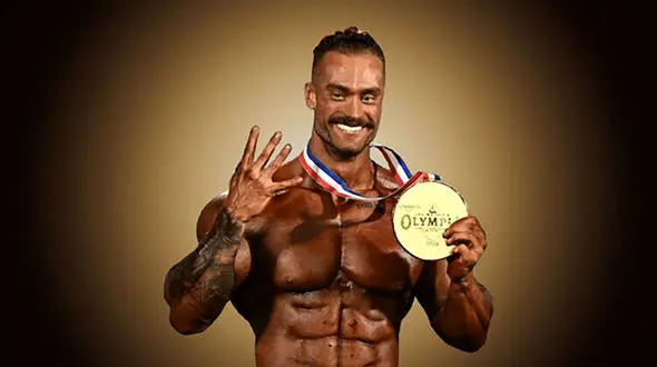 کریس بامستد در اوج خداحافظی کرد!