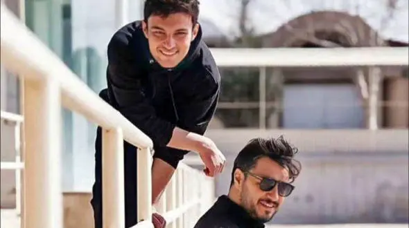  مرتضی امینی‌ تبار بازیگر زخم کاری را ببینی نمیشناسی  / این دختر زیبا کیست ؟! + عکس