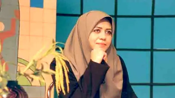 اشتباه نمی بینید / اولین عکس خانم مجری شبکه 2 در دنیای واقعی / محاله بشناسیدش !