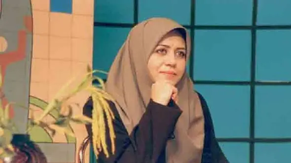 اشتباه نمی بینید / اولین عکس خانم مجری شبکه 2 در دنیای واقعی / محاله بشناسیدش !