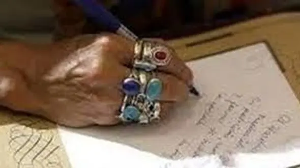 نرخ انواع خدمات رمالی؛از کف بینی تا فال قهوه