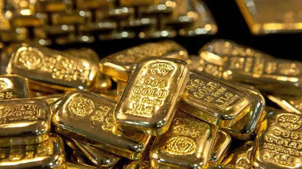 اونس جهانی طلا در یک هفته نزدیک به ۵ درصد افزایش یافت