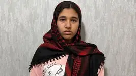 هلیای 14 ساله پرندی به آغوش خانواده اش بازگشت