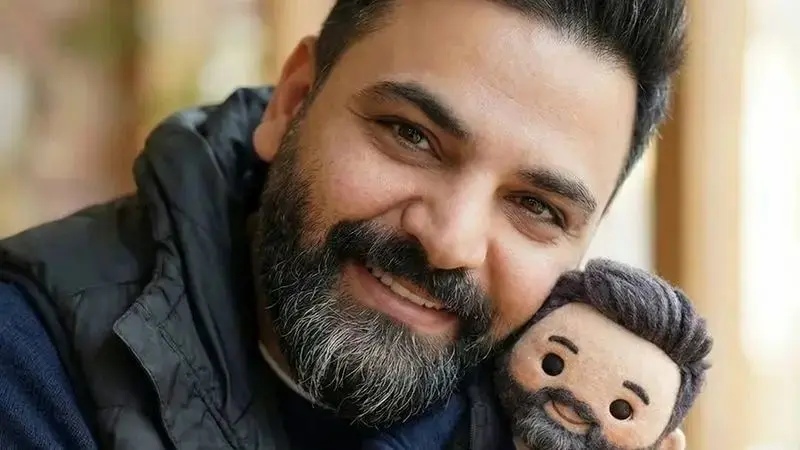 چهره احسان علیخانی از کودکی تا امروز / حماسه علیخانی در تولد 44 سالگی اش