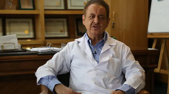  آمار درگذشتگان کرونایی به روزی 400 نفر خواهد رسید / بی خیال واکسن کرونا شویم