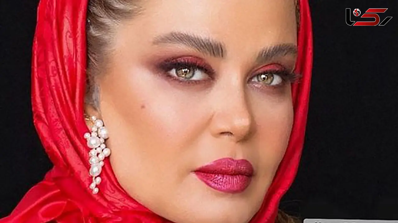 عکس خانم بازیگر در کنار دریا