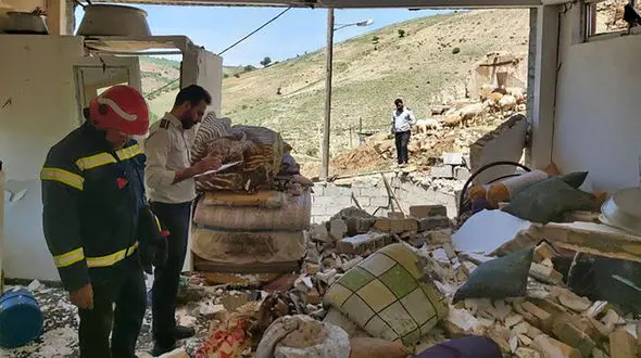 انفجار گاز شهری منزلی را در روستای قره نوده تخریب کرد