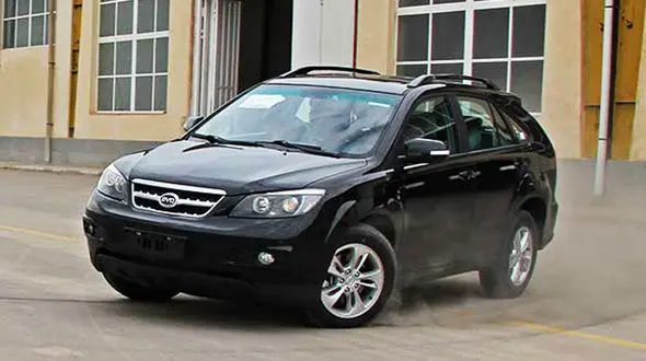 شرایط فروش BYD S۶ ویژه ولادت حضرت علی(ع) و روز پدر 