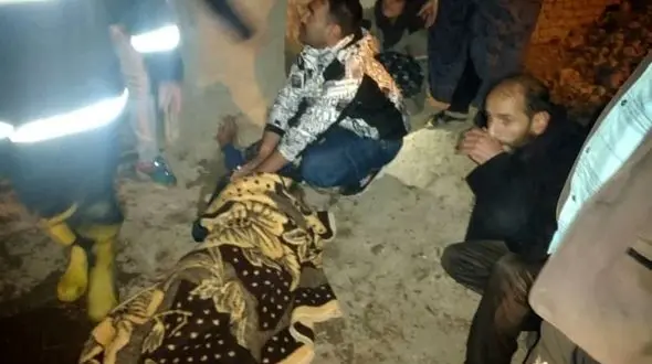 خودکشی سوزناک مرد نیشابوری / خودش و خانه اش را به آتش کشید  + عکس