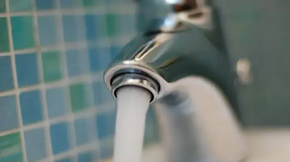 مدیریت مصرف آب در محل کار؛ راهکاری ساده برای کاهش هزینه‌ ها و حفظ محیط زیست
