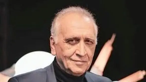 عکس ها / بیوگرافی احمد نجفی با همسر خارجی و فرزندانش+ فیلم ها
