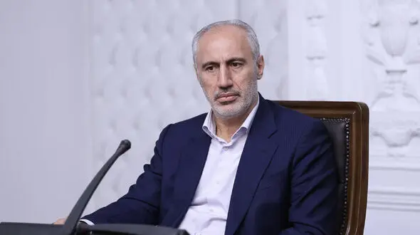 پورمحمدی: دولت فعلاً برنامه‌ای برای افزایش دوباره حقوق کارمندان و بازنشستگان ندارد 