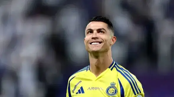 در آمد فوق العاده رونالدو: سالیانه ۳۵ هزار میلیارد تومان!