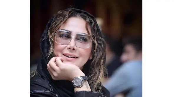 سلفی معرکه آناهیتا نعمتی در کوه و کمر!خانوم بازیگر چه مردونه ورزش میکنه!