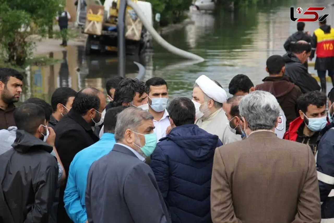 
بازدید رئیس کل دادگستری خوزستان از مناطق آب گرفته اهواز
