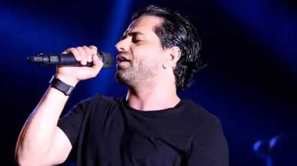 بیوگرافی رضا بهرام خواننده و آهنگساز محبوب و خوش صدای ایرانی+عکس