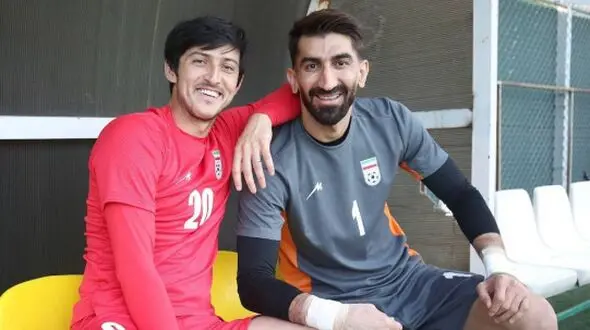 سردار آزمون خطاب به علیرضا بیرانوند: 12 سال کنار هم نشستیم و نون و نمک هم رو خوردیم، خیلی دوست دارم و بدون تو بی‌نظیری دماغ خوشگل تیم ملی+عکس