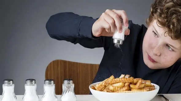 خودکشی تدریجی با نمک! 